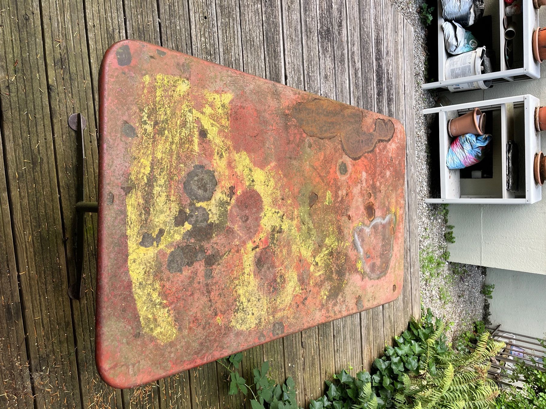 Tische: Vintage Gartentisch – Gebraucht aus Bern von simstar 2