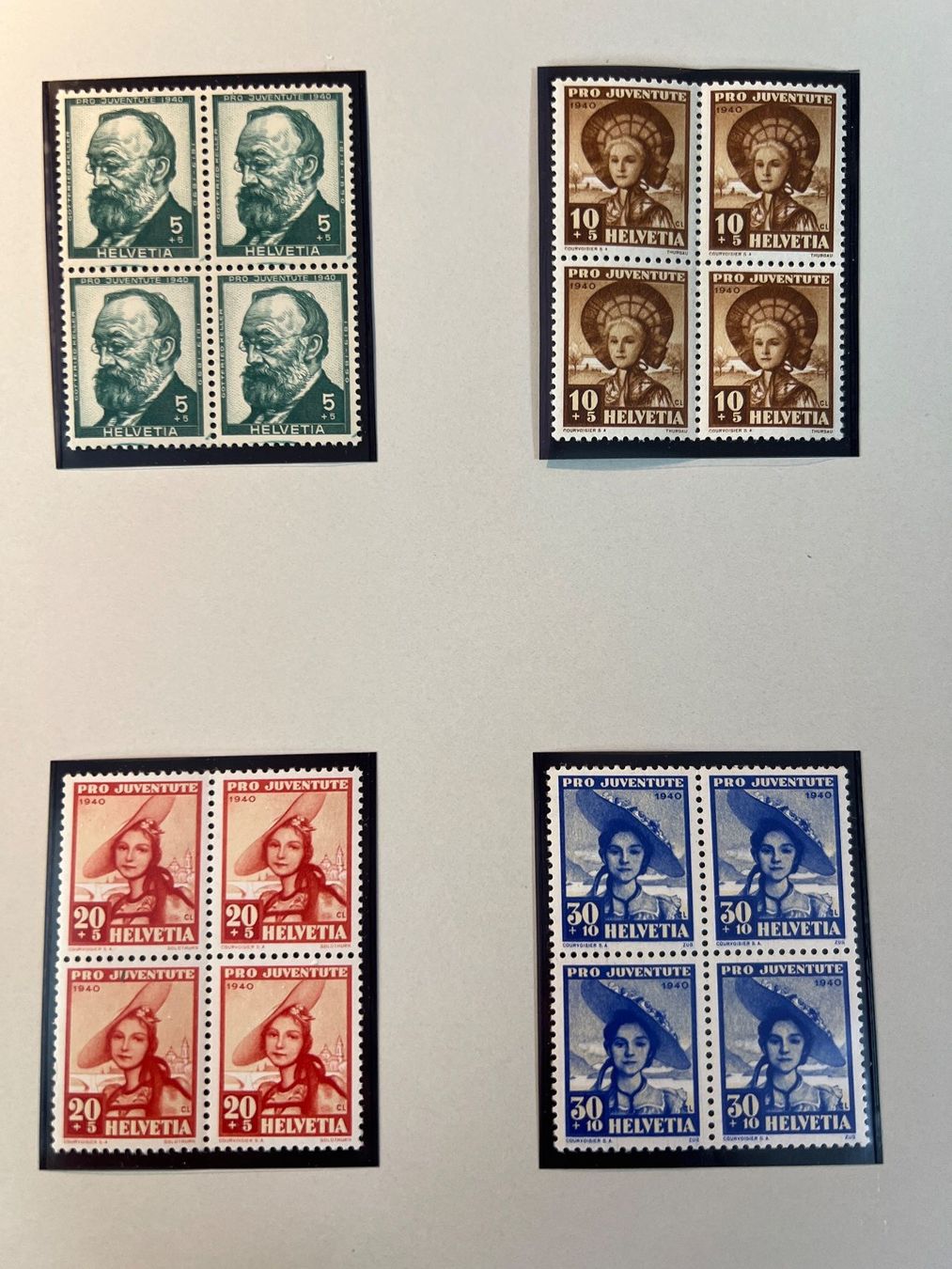 Tutti i francobolli: Pro Juventute, 1939 bis 1948, Vierblock, postfrisch – Usato da Oberhasli venduto da Sicurezza 1
