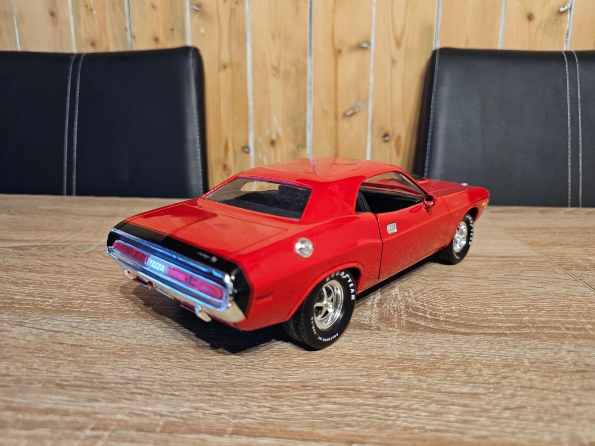 AMT/ERTL Modellini d'auto: 70' Dodge Challenger 1:18 – Nuovo (secondo la descrizione) da Goldingen venduto da FirebirdLady92 5