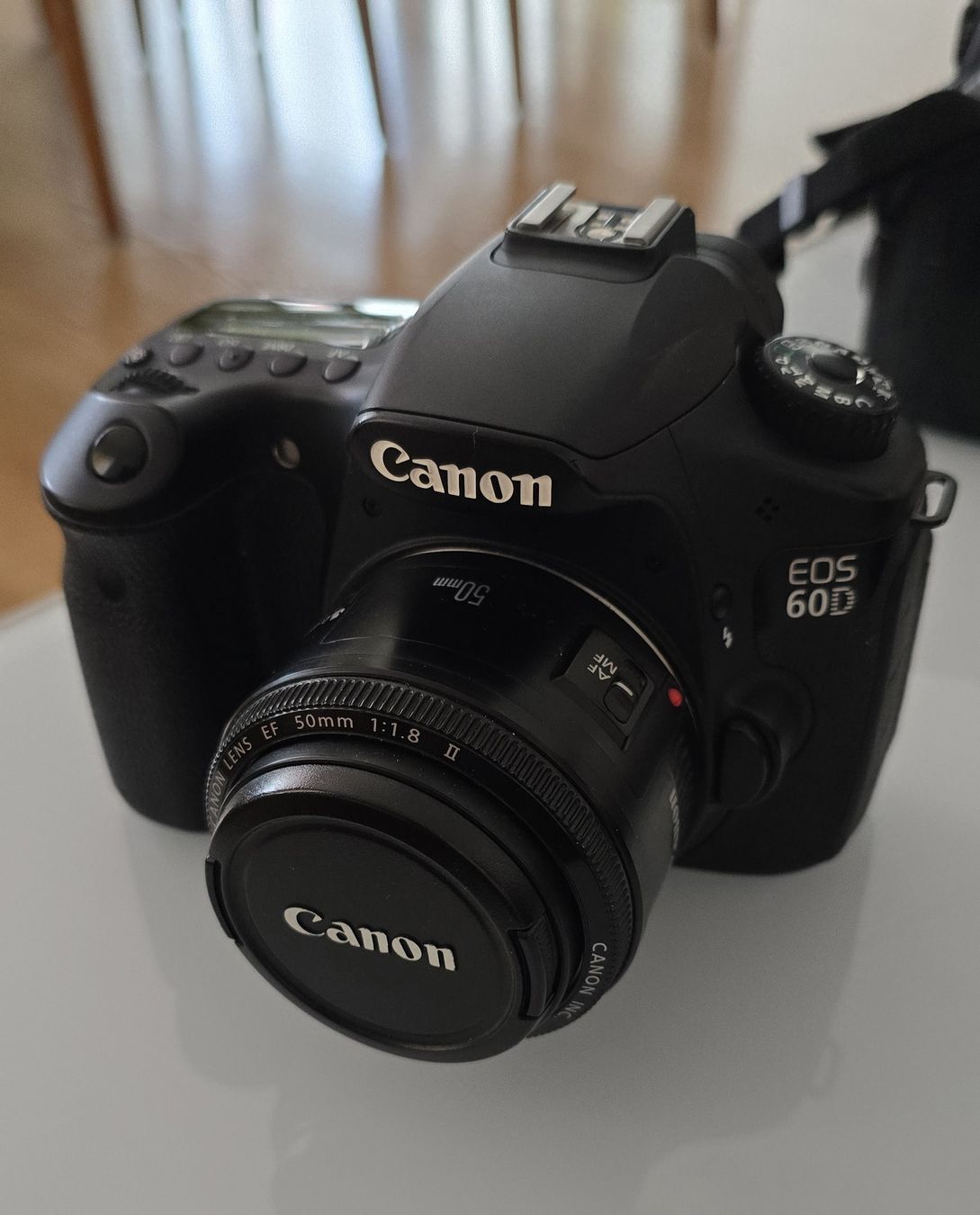 Canon Appareil photo: Canon eos60D + 50mm 1:1.8 – D'occasion à Ostermundigen par hansuelipeterli