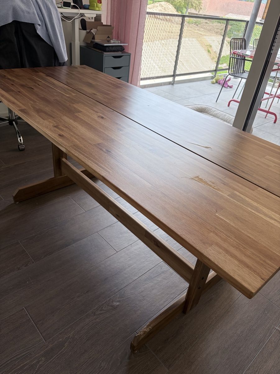 Tavoli: IKEA NACKANÄS dining table – 180 cm – Usato da Aarburg venduto da roc_9n2c 3
