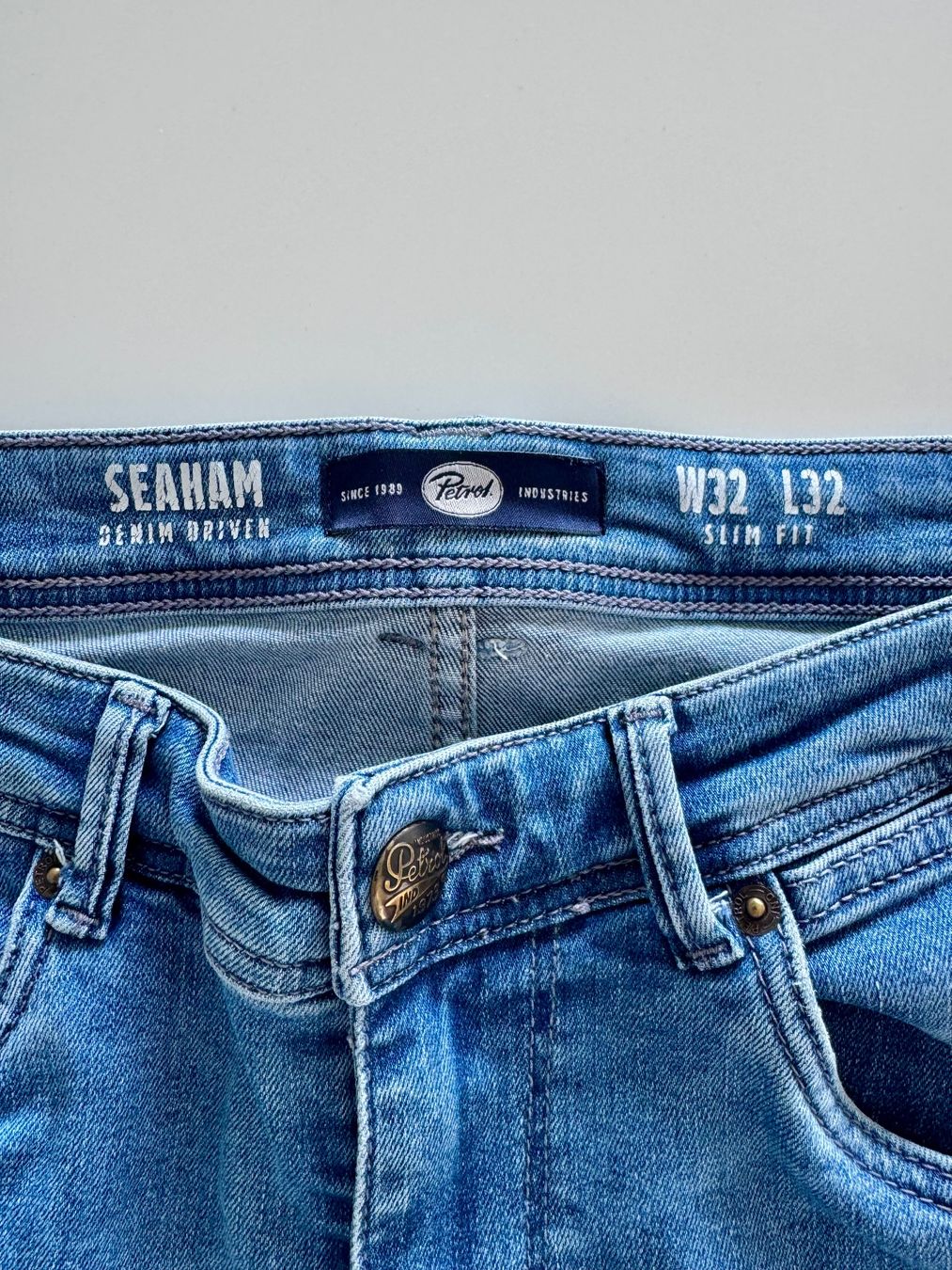 Jeans: Jeans Petrol – Gebraucht aus Domat/Ems von cowi 4