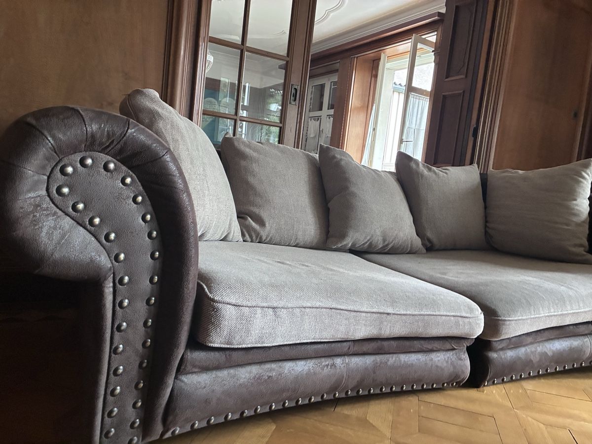 Divani: Wildleder-Sofa – Usato da Wuppenau venduto da ARVAIES 2