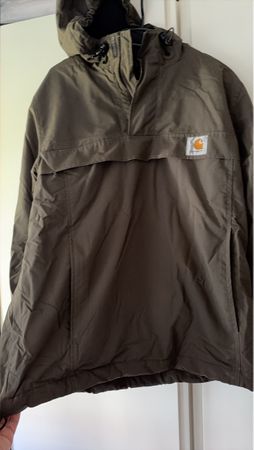 Carhartt Schlupfjacke Anorak oliv neuwertiger Zustand