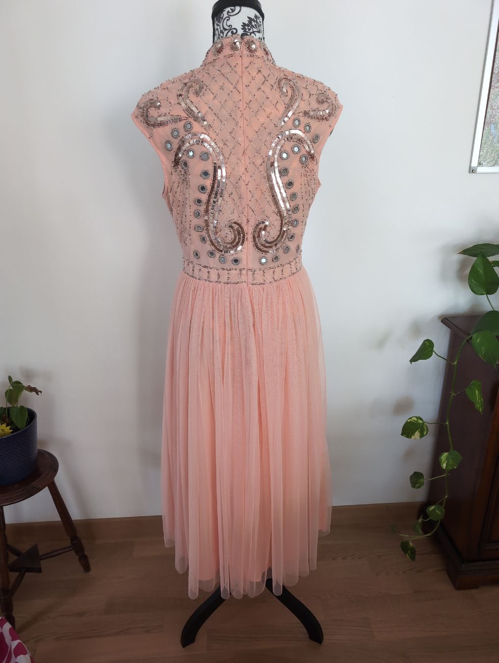 Asos Robes: Kleid für hochzeit oder party – Neuf (Voir description) à Zürich par emilyduchamp 1