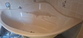 Eckbadewanne