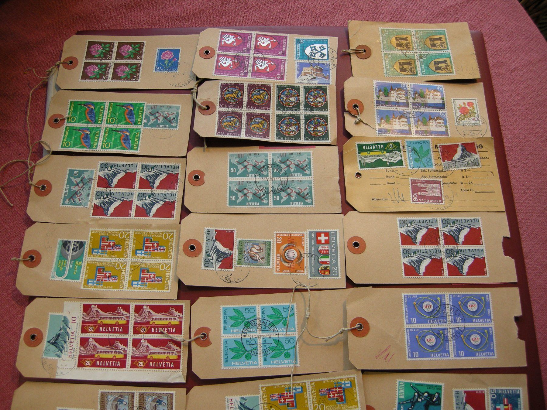 Tutti i francobolli: 24 Schöne Paket Etiketten – Usato da Rüti ZH venduto da jupi1945 1