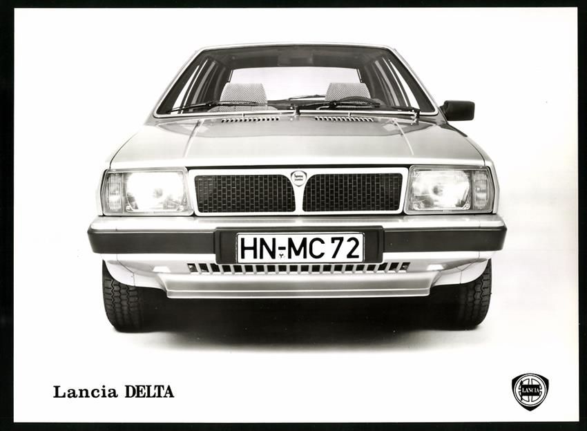 Fotografie & Manifesti: Fotografie Auto Lancia Delta, Frontalans – Usato da Berlin venduto da bartko-reher