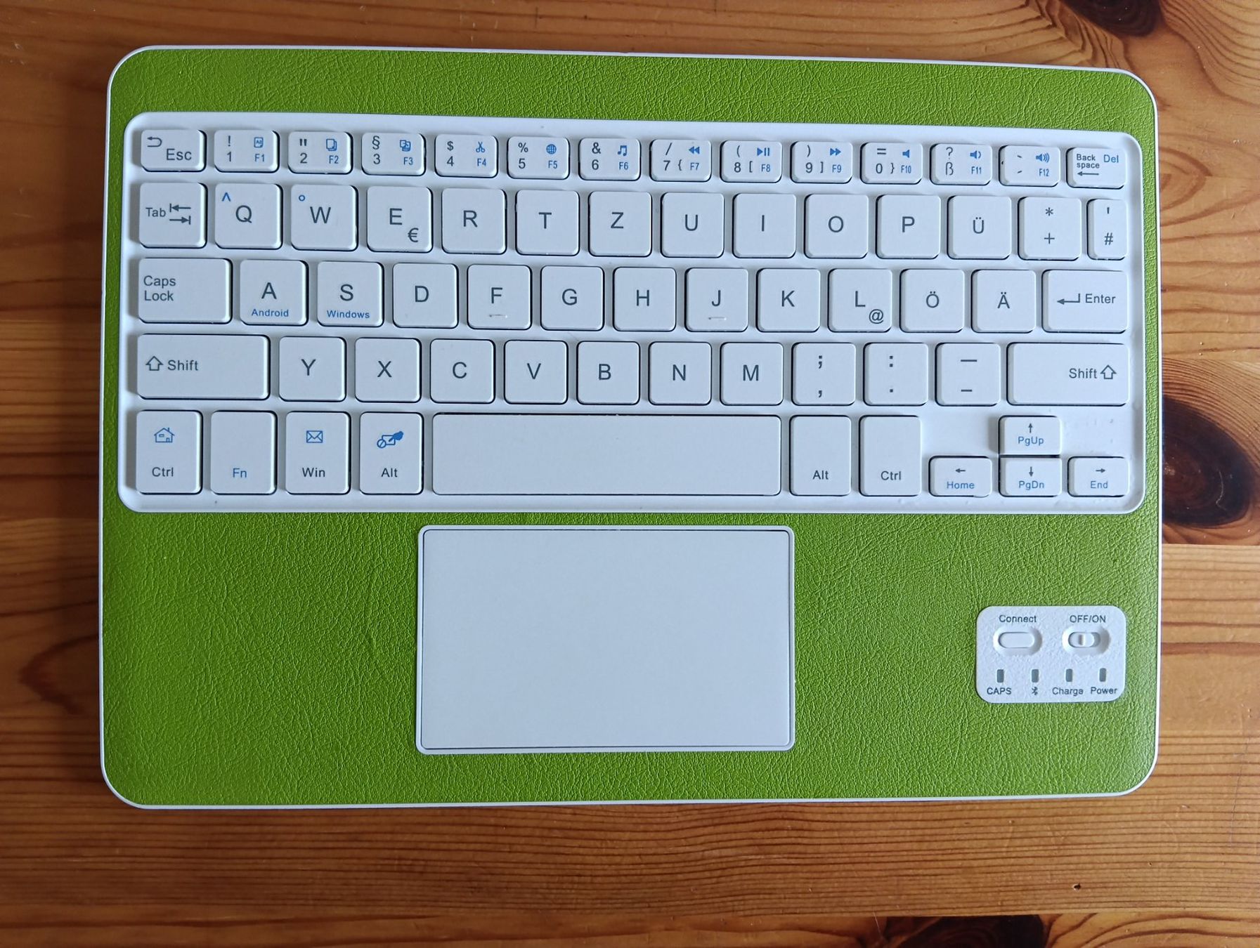 Tastiere: Tastatur Bluetooth – Usato da Kleindietwil venduto da kon_9nml