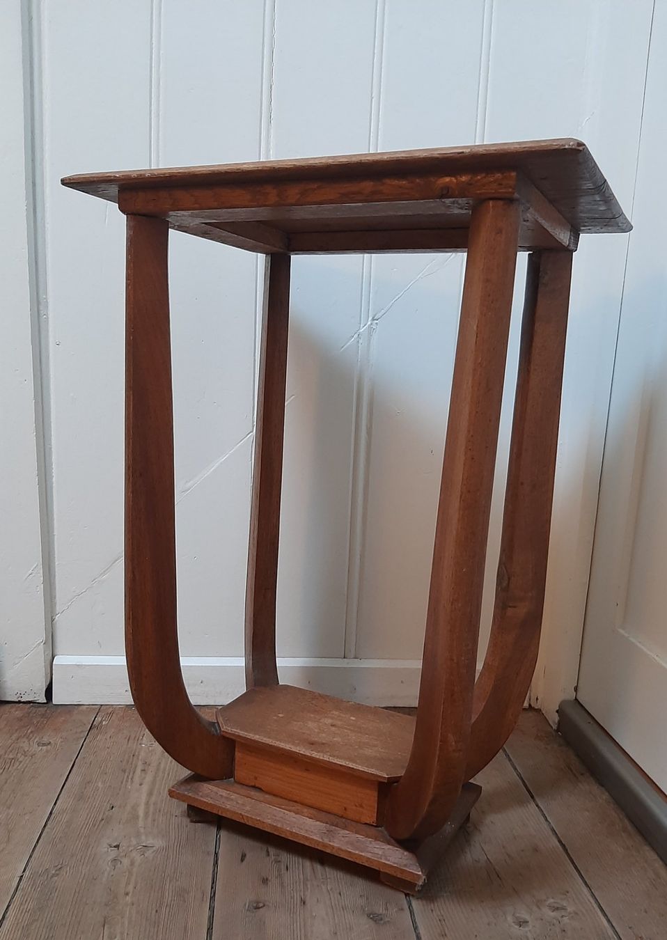 Tavoli: Art Deco Beistelltisch – Usato da Arbon venduto da torso444 2