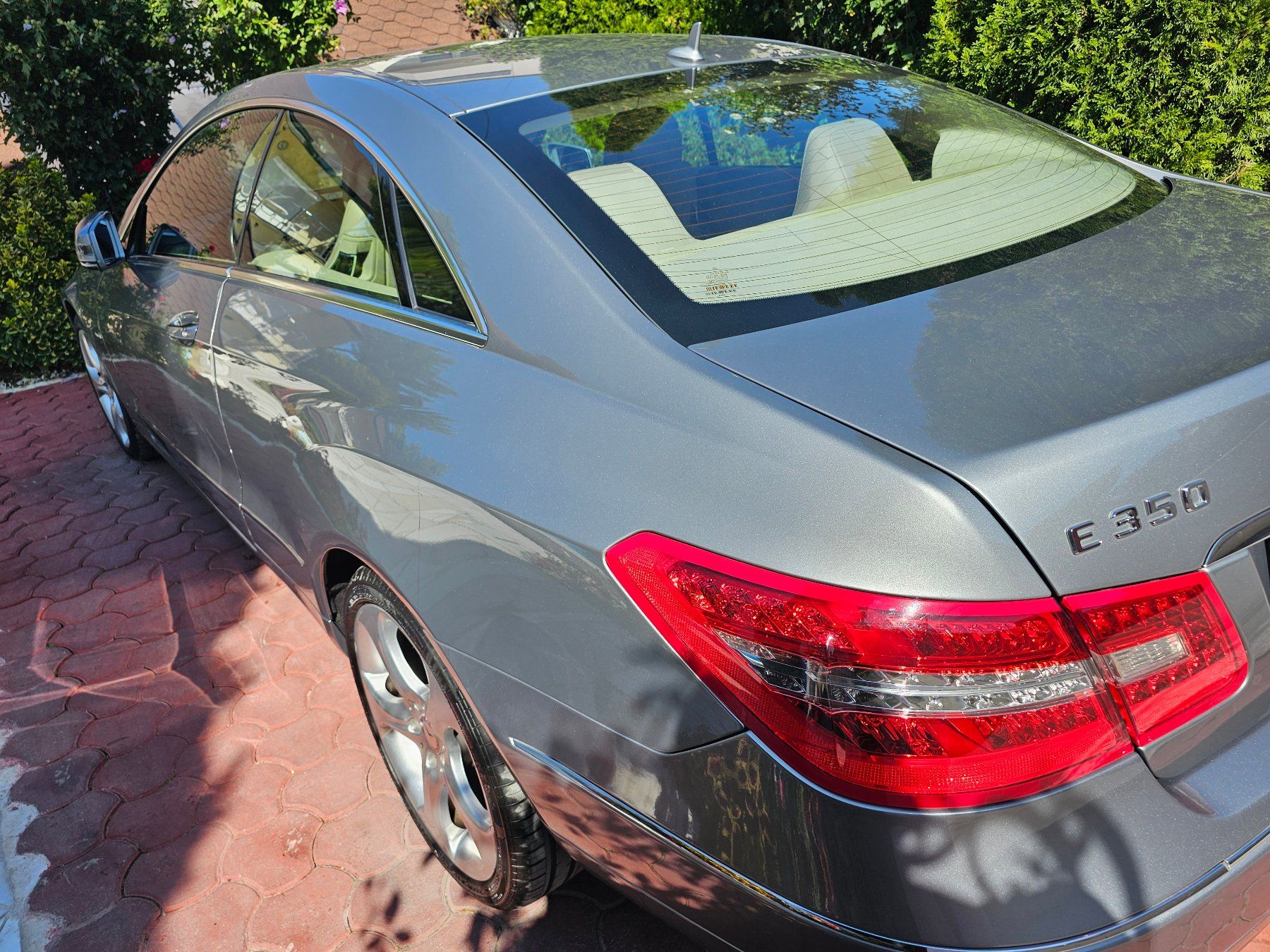 Mercedes-Benz Automobili: Zum Verkauf  Merzedes E 350  CDI – Usato da Adliswil venduto da Gjilanasi04 2