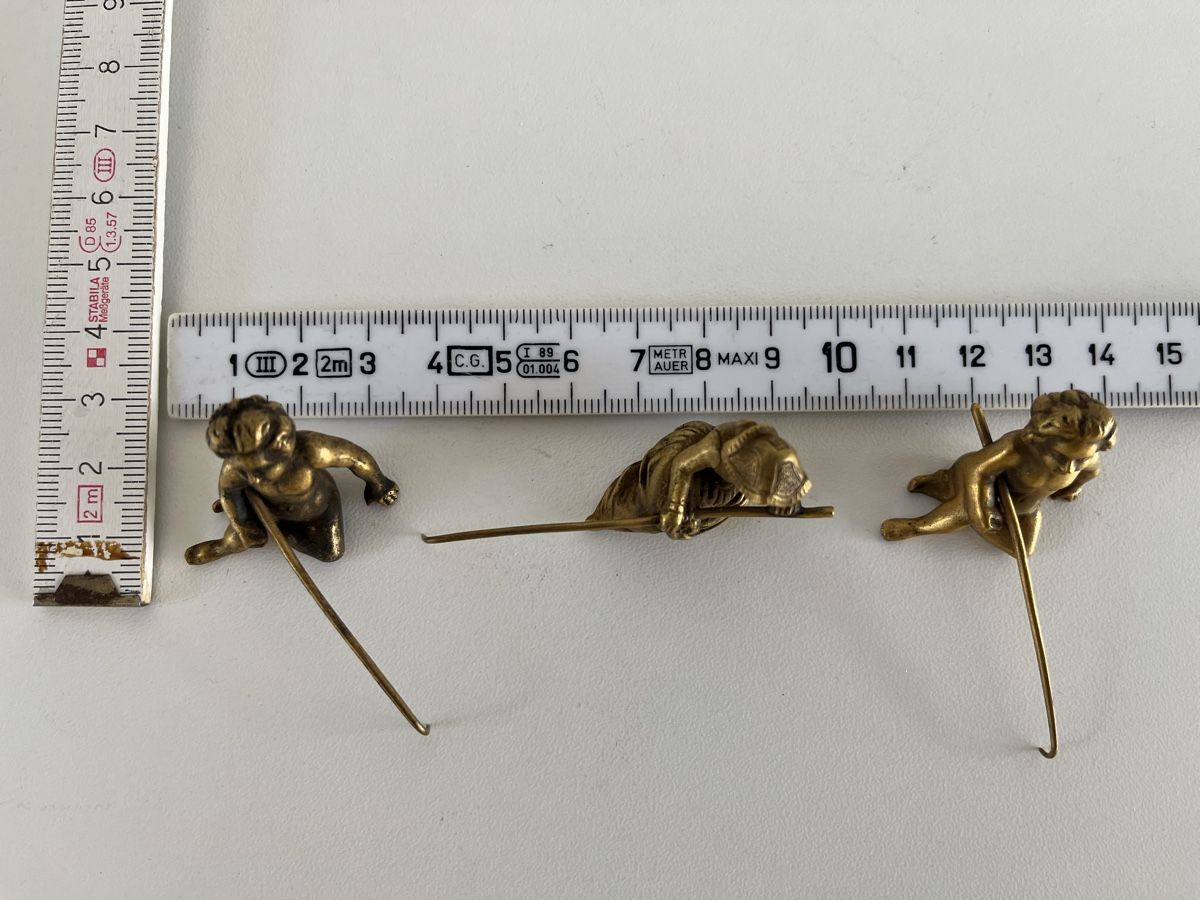 Statuette: 3 Stk. alte Figuren-Gruppe – Usato da Wetzikon ZH venduto da seli03 9