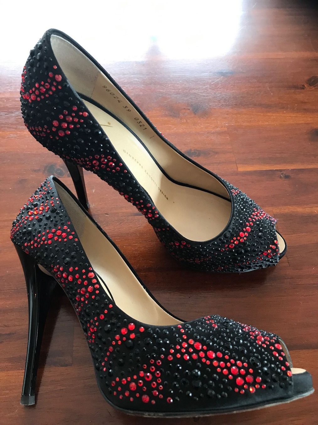 Zanotti Scarpe da donna: Pumps, Gr. 39, GIUSEPPE ZANOTTI – Usato da Männedorf venduto da Brk 1