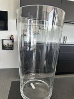 Grosse, elegante Glasvase für Blumen - Top Zustand!