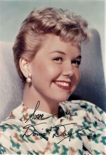 Autogramme: == ACHTUNG == Doris Day  handsigniertes Autogramm ! – Gebraucht aus Egg b. Zürich von Dbunny
