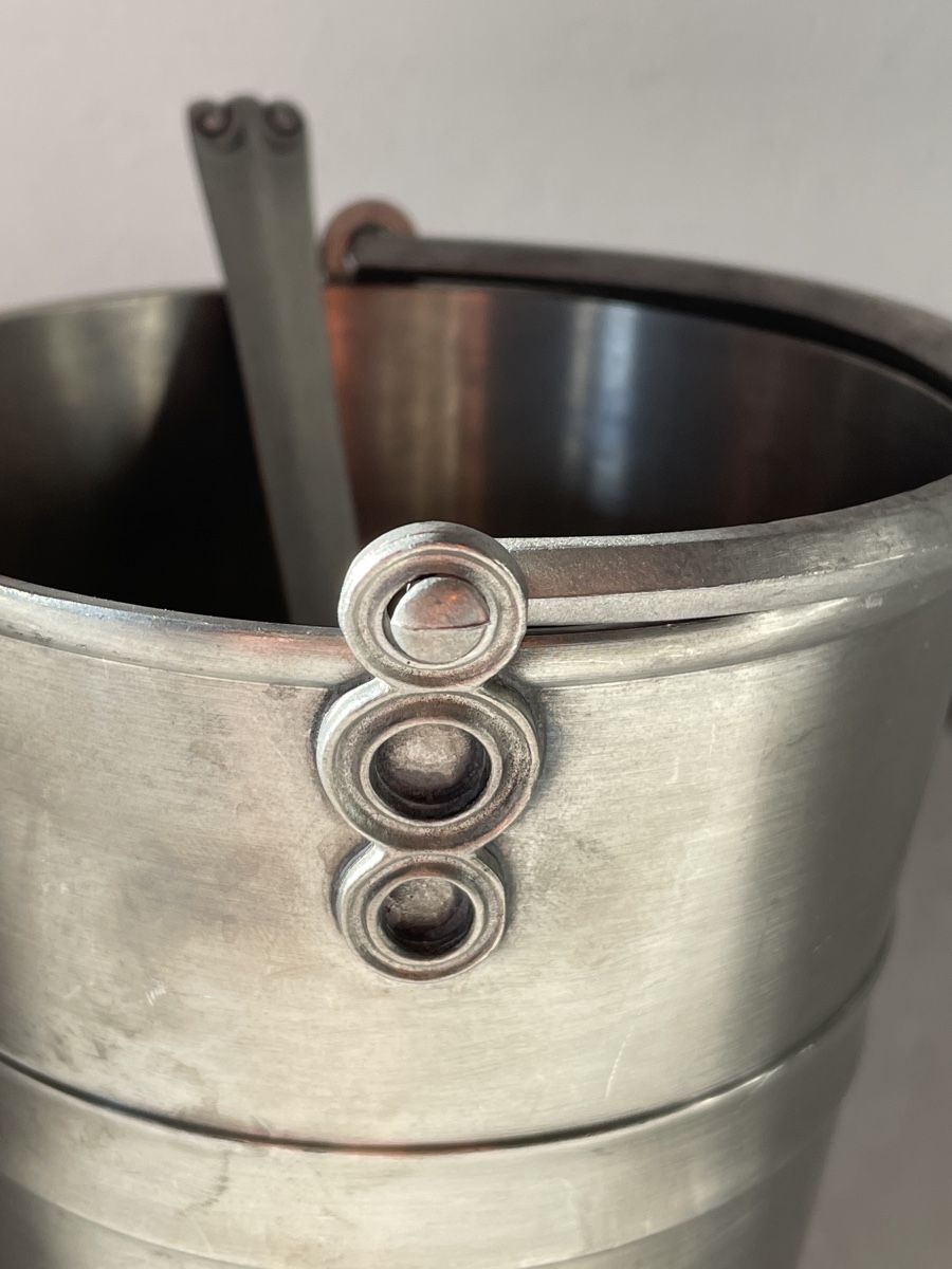 Casseroles: Zinnkübel mit Löffel – D'occasion à Buch am Irchel par TT65 3