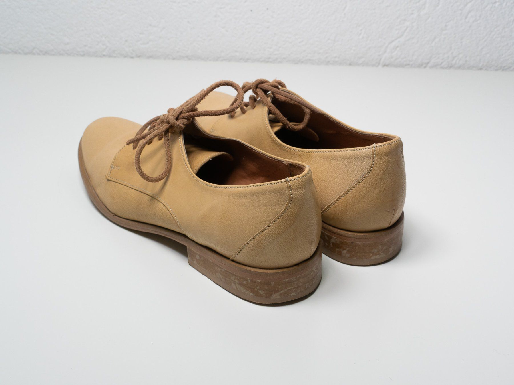 Scarpe da donna: Elegante Lederschuhe, beige, Gr. 38 – Usato da Biel/Bienne venduto da ananda.schuerch 2
