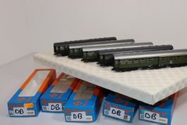5 Roco Personenwagen ( 700 )