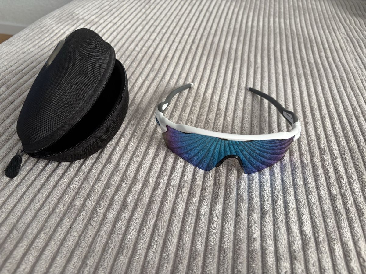 Oakley Lunettes & Verres: oakley radar ev – D'occasion à Meisterschwanden par Philippi01