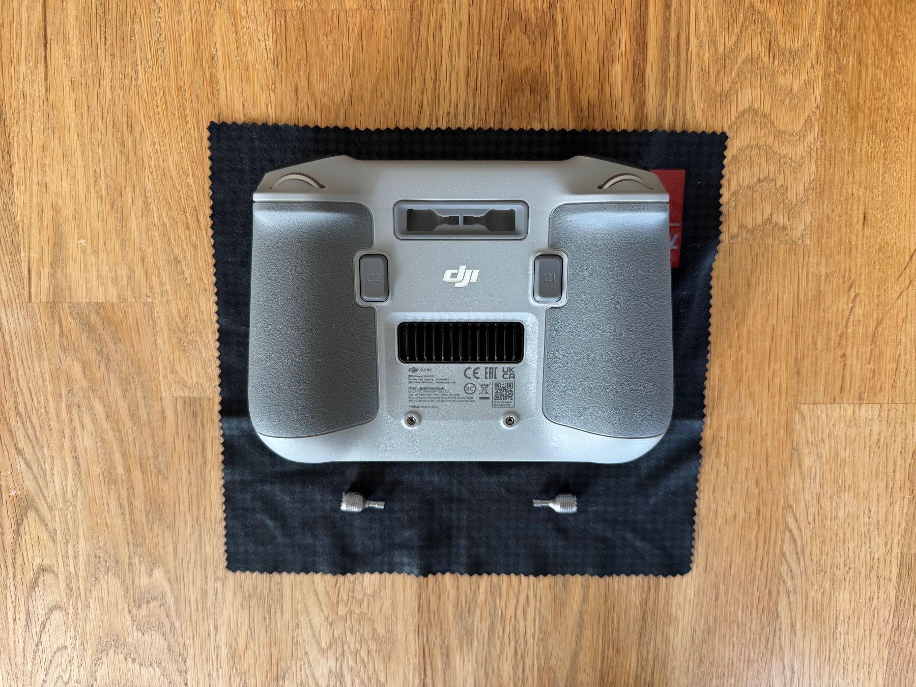 DJI Modellismo RC: DJI Mini 3 Pro Fly More Combo mit DJI RC Display + ND Filter – Usato da Utzenstorf venduto da aad_mfw2 5