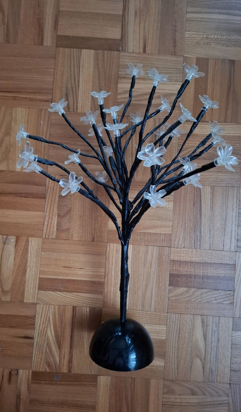 Toutes les décorations: Décoration Arbre Led/LED-Baumdekoration – D'occasion à MOUTIER par Anto21 1