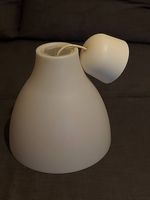 Lampe plastique IKEA