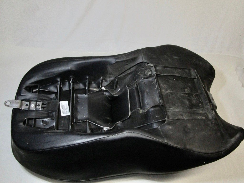 Harley-Davidson Tutti i ricambio per moto: Harley Touringsattel 52000033 – Difettoso da Trimmis venduto da hajaho 3