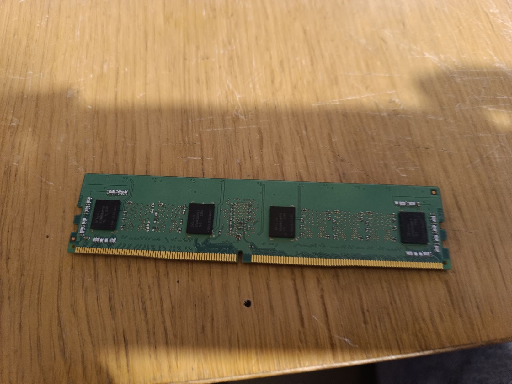 Kingston Memoria / RAM: 4Gb Ram DDR4 server mémoire  – Usato da Vucherens venduto da vihor 2