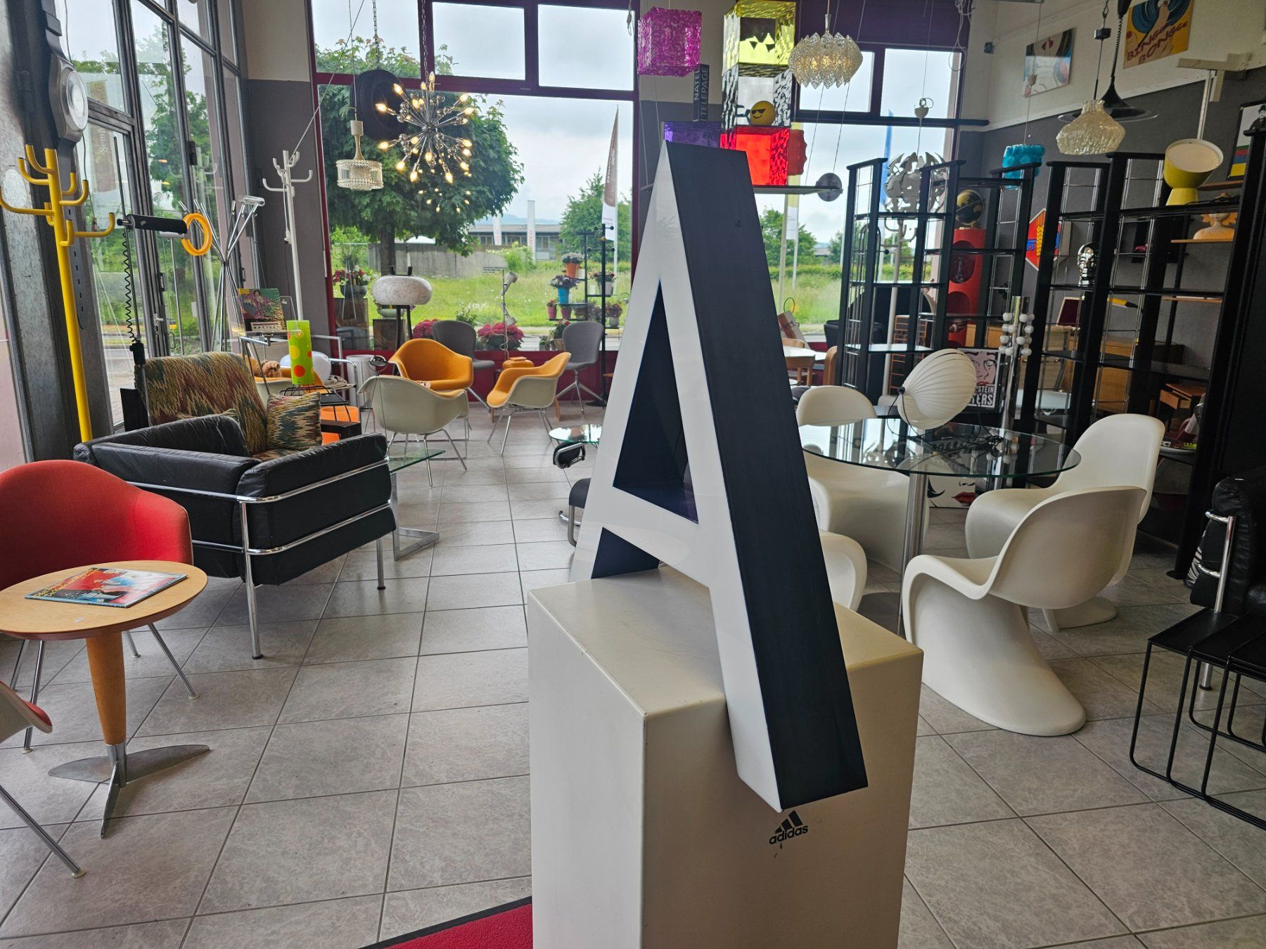 Lampade: A Leuchtbuchstabe Lightbox Leuchtreklame mit LED – Usato da Nottwil venduto da Wondewa-Shop 2