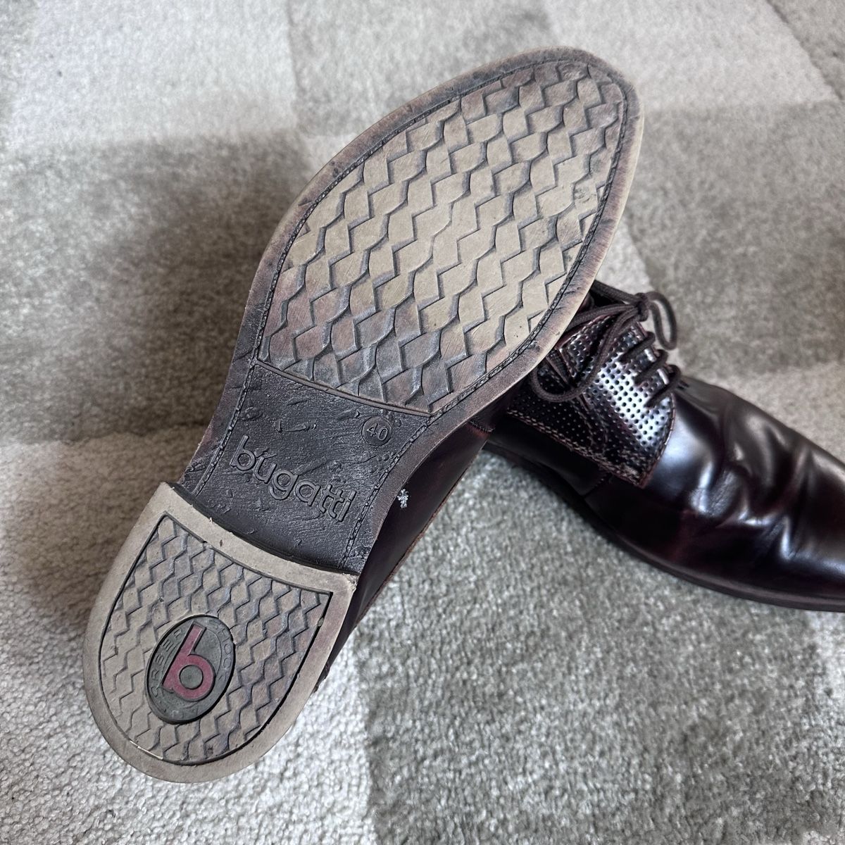 Bugatti Scarpe da uomo: Bugatti Lederschuhe, braun, Grösse 40 – Usato da Solothurn venduto da coexism 1