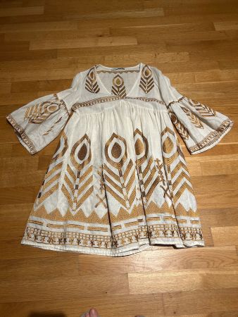Greek Archaic Kori - Robe d'été brodée