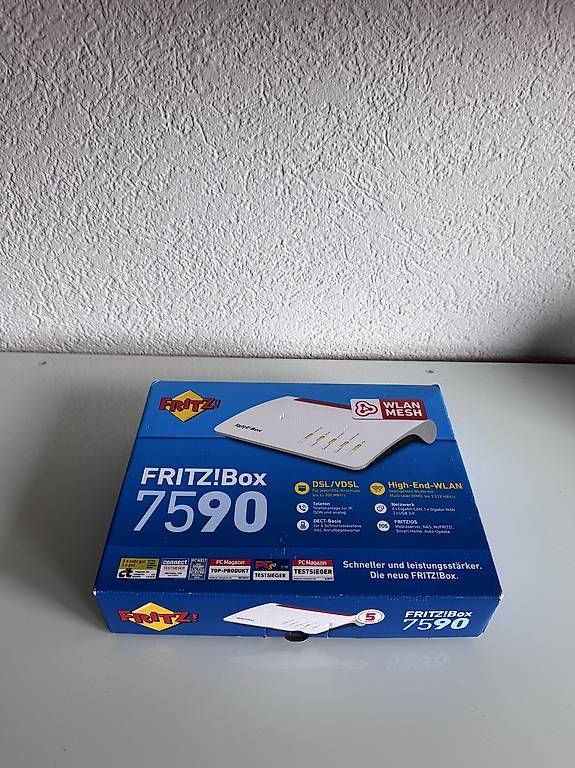 Modems & Router: FRITZ!Box 7590 inkl. OVP – Gebraucht aus Bern von YanGeek