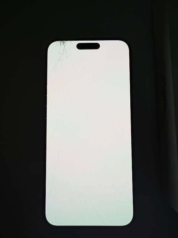 Handys / Smartphones: Apple iPhone 15 Pro Max 256GB White Titanium  – Gebraucht aus Hombrechtikon von ami_jdw8 3