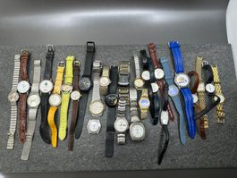 Lot mit Uhren, Quarzuhren, Armbanduhren*U01*