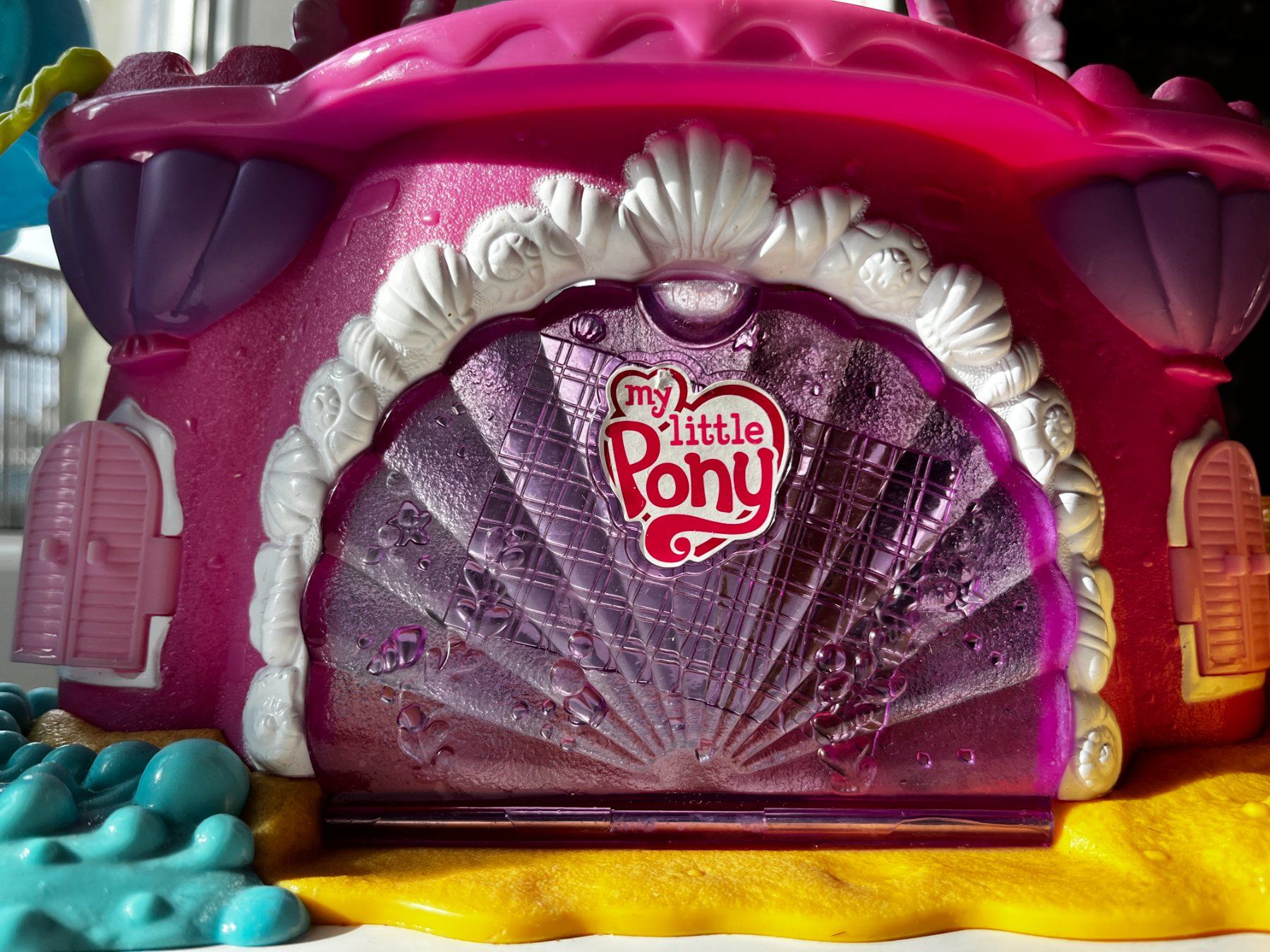 My Little Pony Château Sea Pony Mermaid toy castle (Gebraucht) in ...