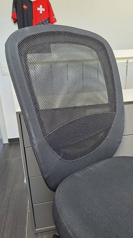 Stühle: Bürostuhl IKEA – Gebraucht aus Malters von T_2000 4