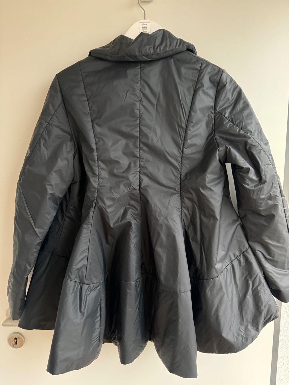 Giacche: Lightweight/Steppjacke von Tadashi – Nuovo (secondo la descrizione) da Adligenswil venduto da mypremium-shop 1