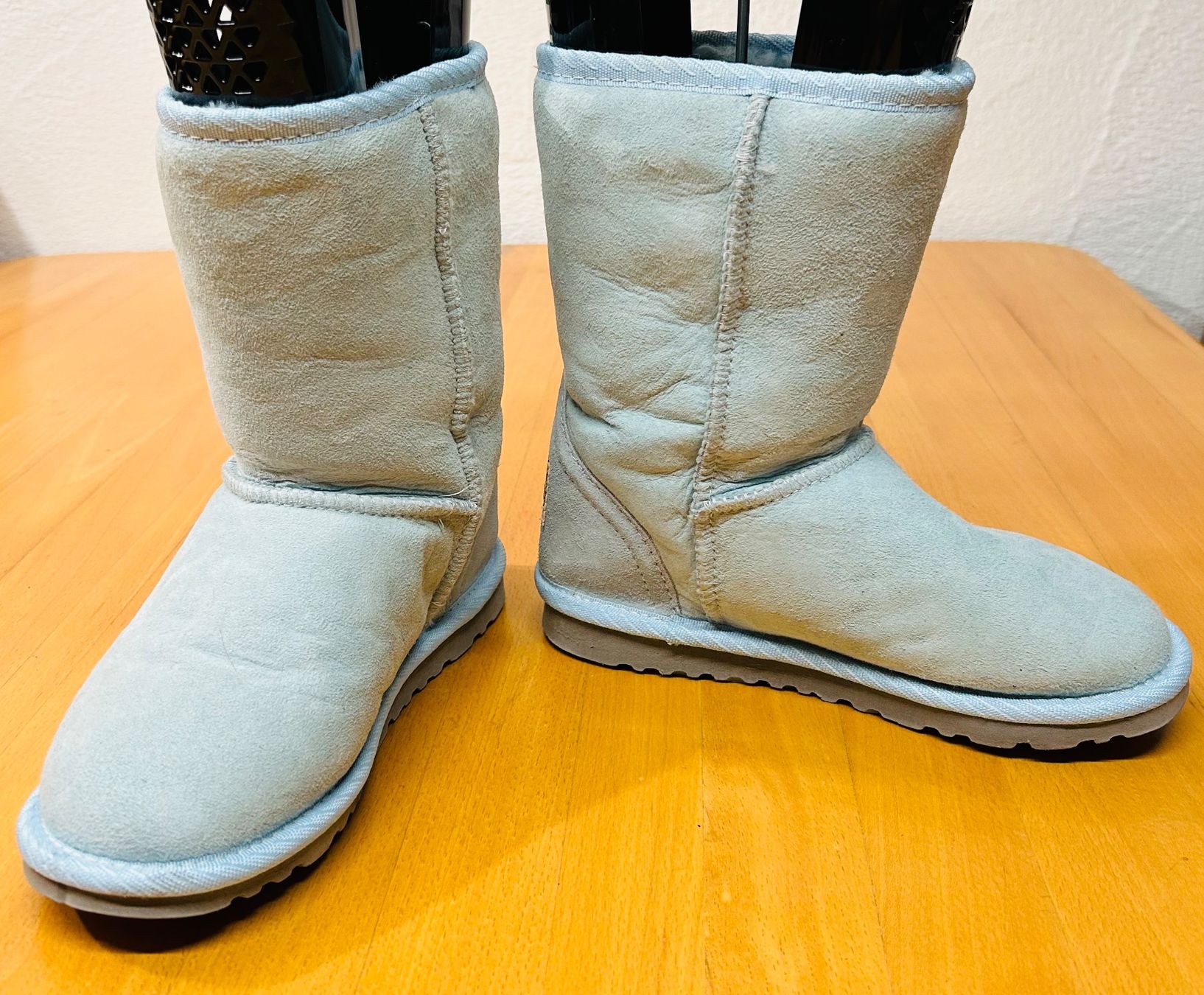 Scarpe da donna: Winterstiefel Gr.36 – Nuovo (secondo la descrizione) da Niederglatt ZH venduto da adi_99tq
