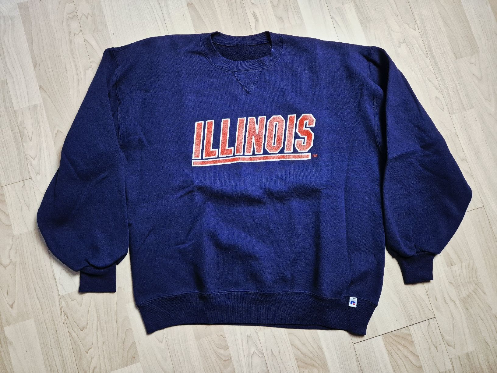 Maglioni & Felpe: Vintage Illinois College Pullover Grösse L – Usato da St. Gallen venduto da CaliSunshine