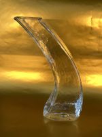 Hergiswiler Glasi / Robert Niederer  Blumenvase  / Bogenvase