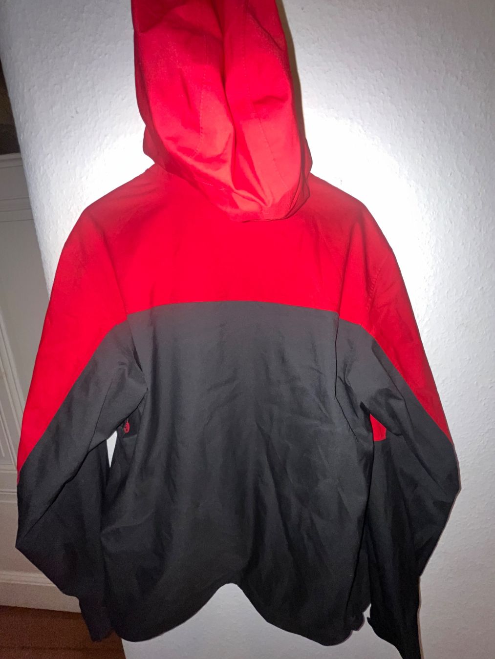 Salomon Giacche: Salomon red/black men's rain jacket - L – Usato da Genève venduto da dmt_y25y 3
