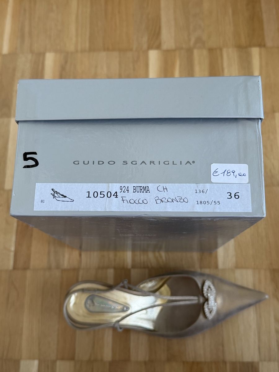 Scarpe da donna: Vintage kitten heels – Usato da Basel venduto da eli_y6f2 4