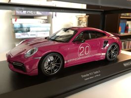 Porsche 911 (992) Turbo S Sport Design 2021 1:18 Minichamps