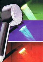 LED-Duschbrause, dreifarbig