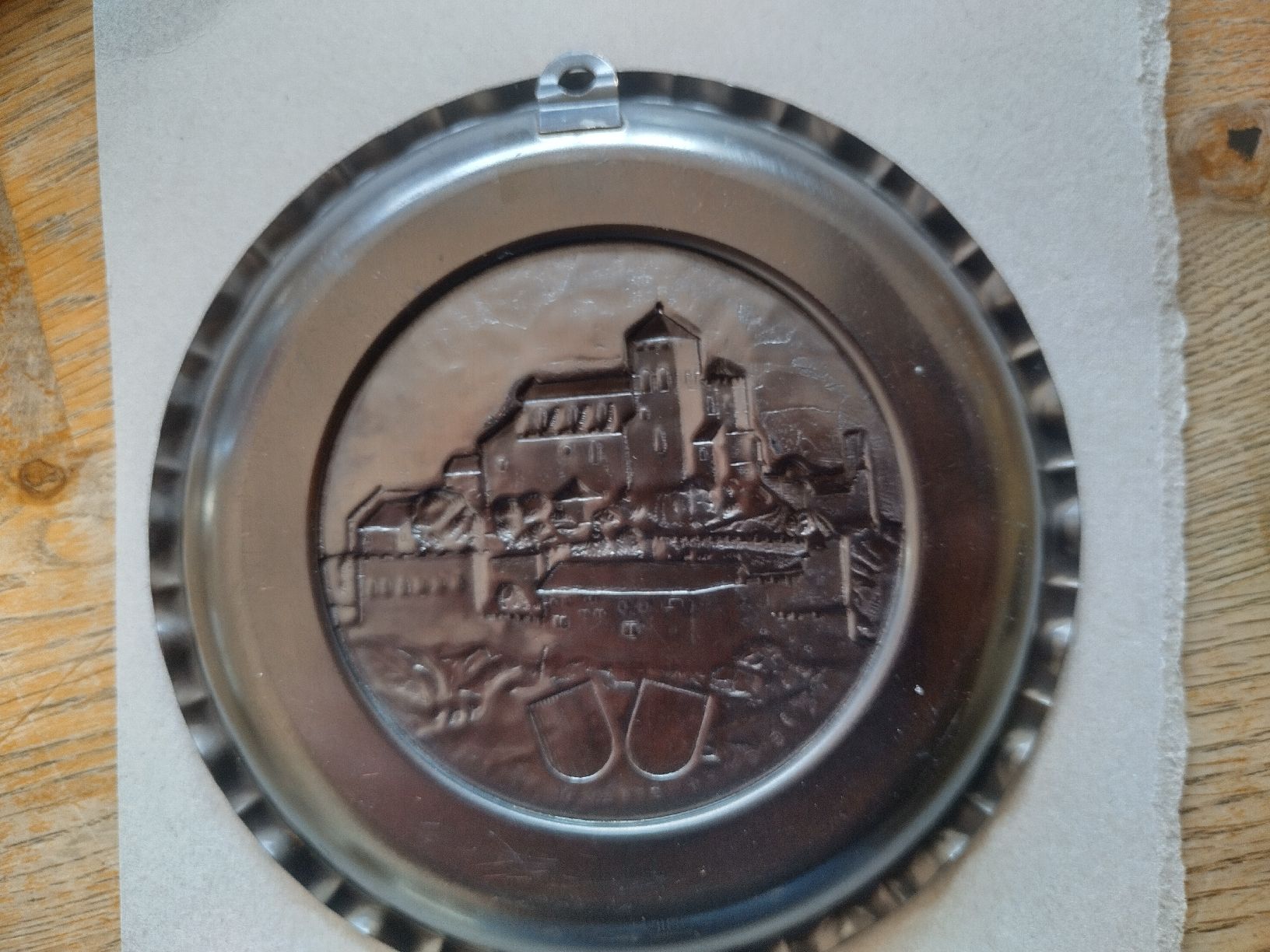 Piatti: assiette Sion château de Valère Valais – Usato da Bex venduto da Canouille 1