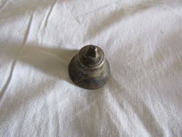 kleine alte Glocke                                   (Nr.60)