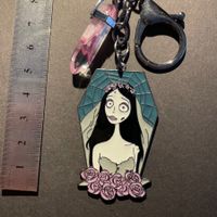 NEU: Corpse Bride Emily Keychain Collectible merch