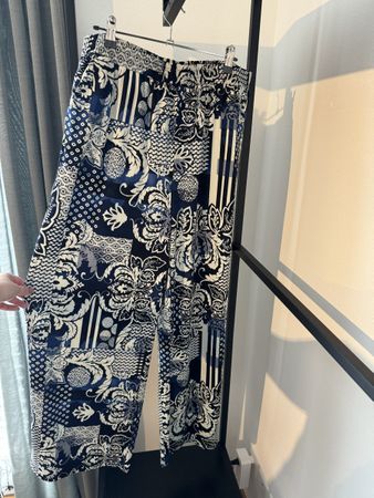 Laura Torelli Sommerhose, Grösse L, Blau/Weiss Top!