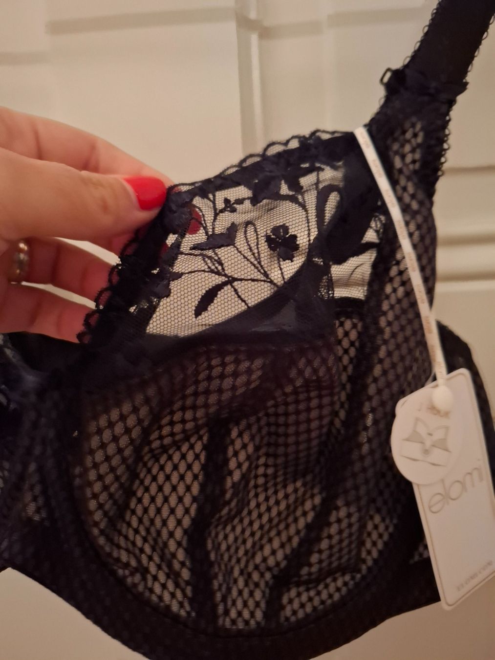 Sonstige Unterwäsche: ELOMI Charley black lace bra – Neu und originalverpackt aus Genève von lea_v5yv 1