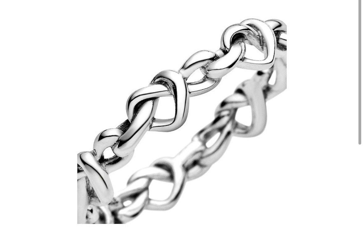 Pandora Anelli: Pandora Ring Herz Silber 925 Grösse 56  – Usato da Schwarzhäusern venduto da alenaner